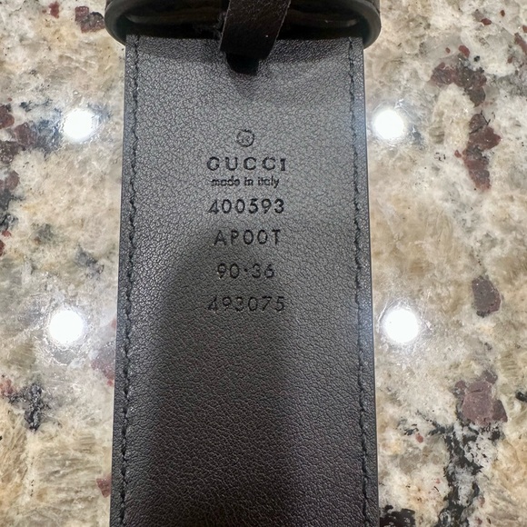 Gucci Black Belt with Gold GG Buckle AUTHENTIC - Picture 3 of 5